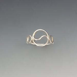 Line of Circles-Ring